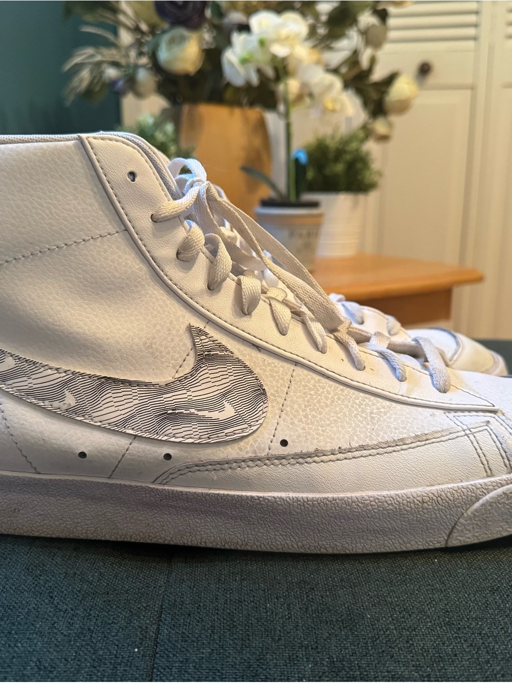 Nike Men’s White High-Top Sneakers with Patterned Swoosh